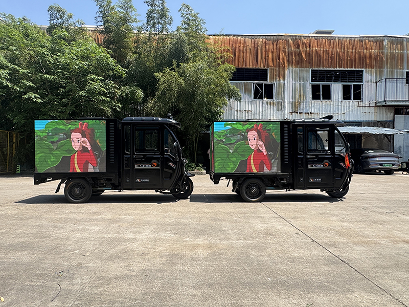 LED三轮广告车即将出口西亚，解锁户外移动传播新范式